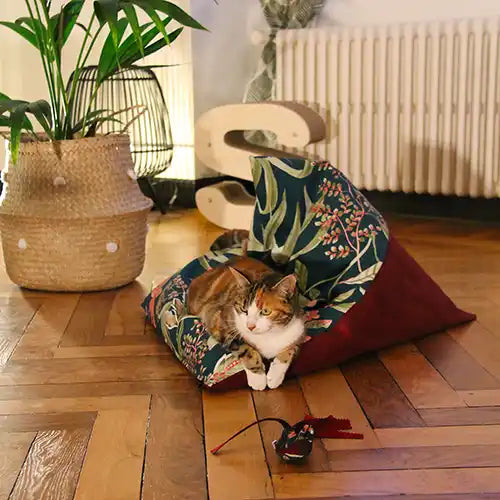 Berlingot - Couchage pouf chat design - Fin de série